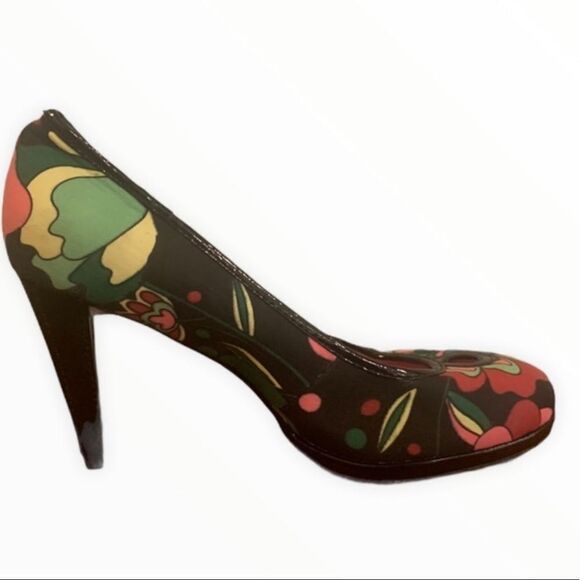 Poetic Licence Doll Face Colorful Fabric Upper With Leather Heel, 10 - Picture 2 of 16